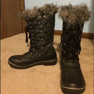Women’s Sorel Winter Snow Boots Size 8